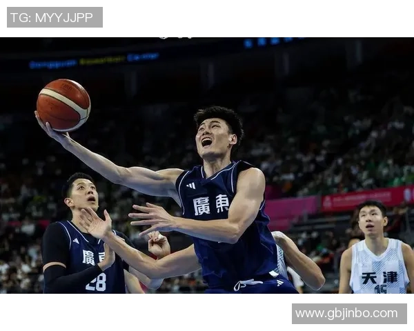 CBA精彩对决回顾广东队与辽宁队的巅峰对决之夜